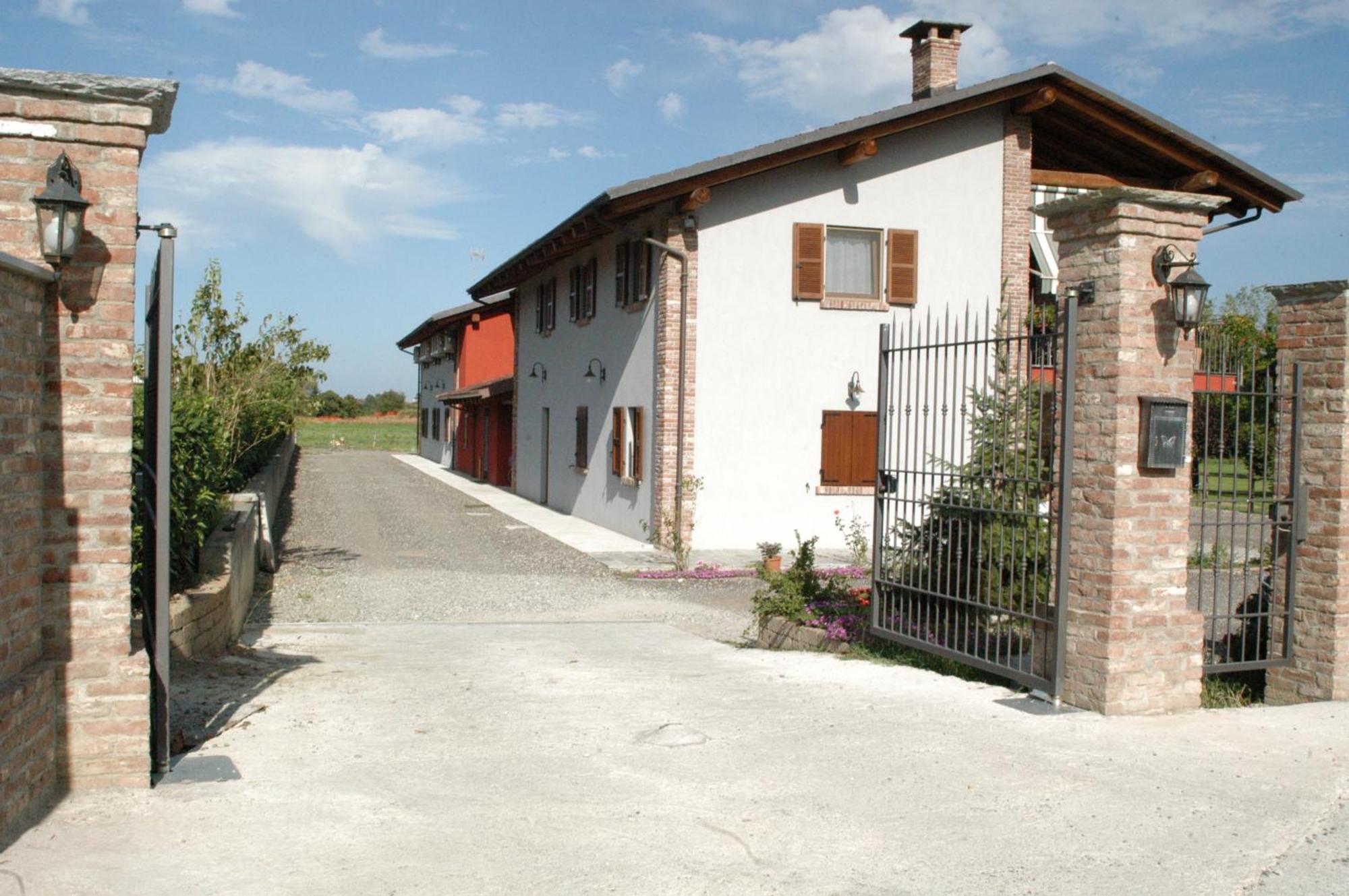 Agriturismo La Sforzata Collegno Buitenkant foto